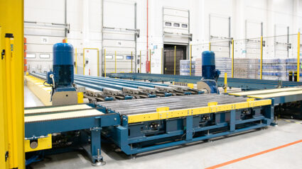 Experienced integrator of warehouse automation
